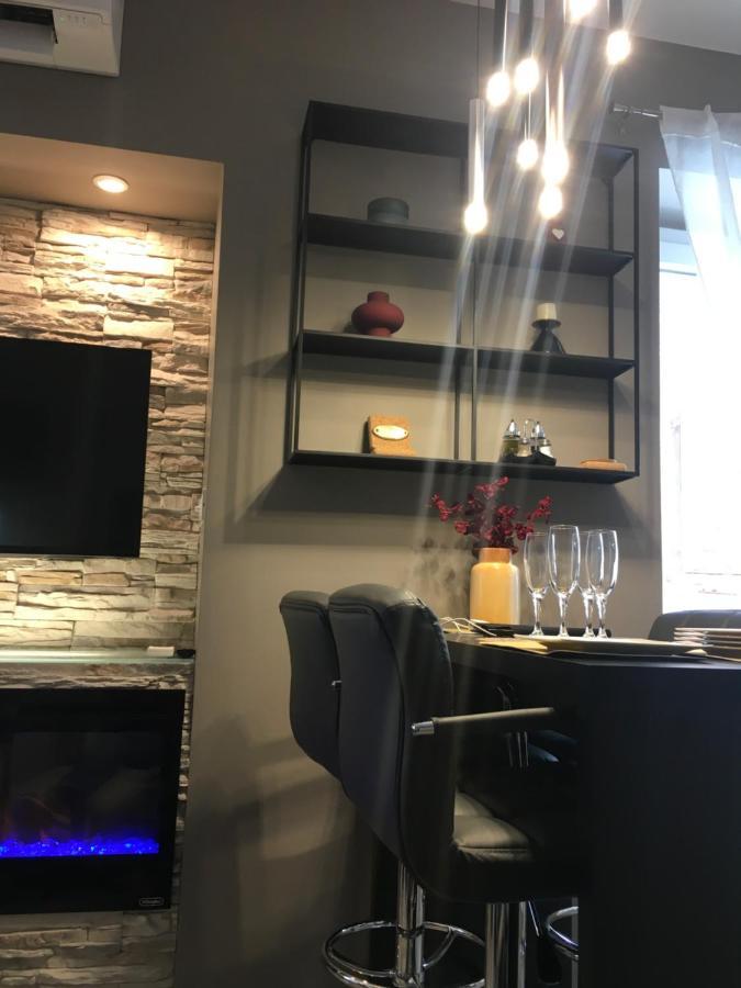 Bella Campagna - Luxury Two Bedroom Apartment 로비니 외부 사진