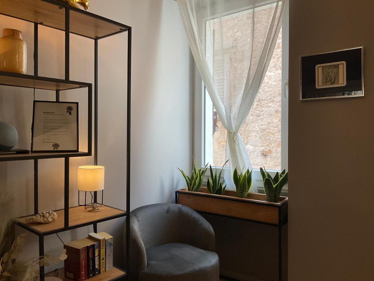 Bella Campagna - Luxury Two Bedroom Apartment 로비니 외부 사진